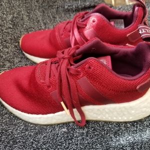 NMD_R1 SHOES SIZES 4 AND 6 IN COLLEGIATE BURGUNDY